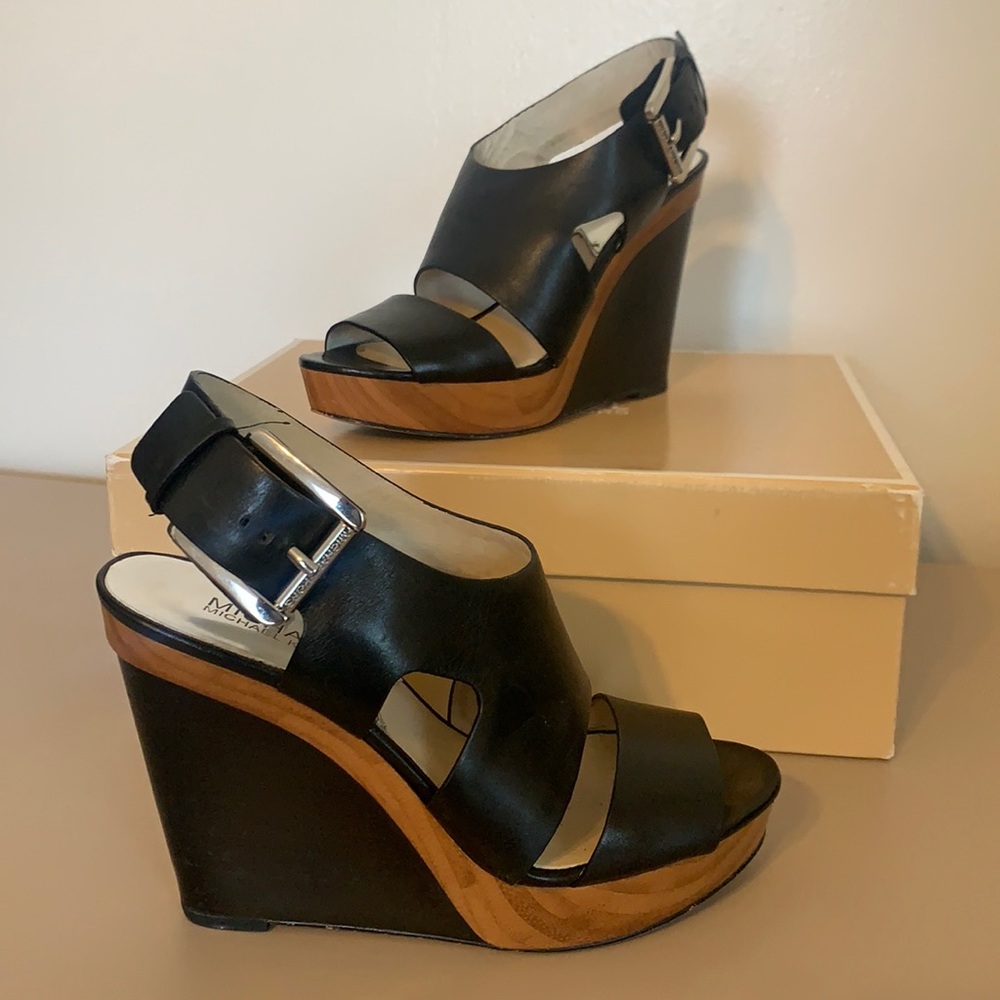 Micheal Kors black leather wedges